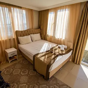 ozyurt-hotel-istanbul.istanbul-turkeyhotels.com/